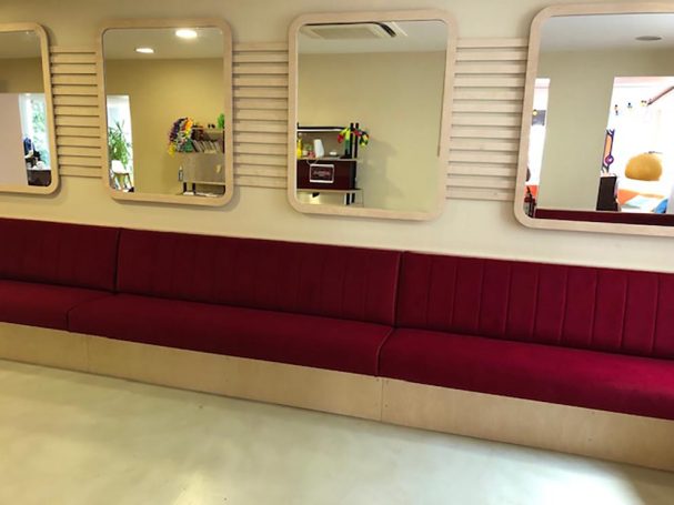 Ensemble banquettes, miroirs et claustras PATRICK BOOSZ DESIGN®