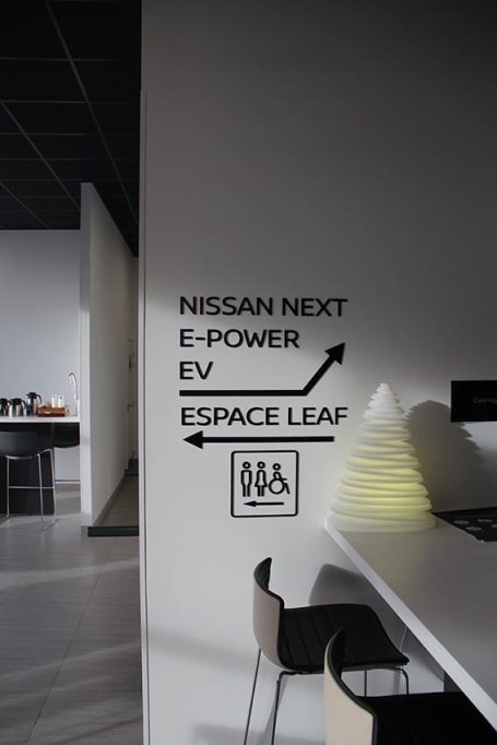 BOOSZ® signalétique NISSAN BOOSZ® Patrick Boosz design