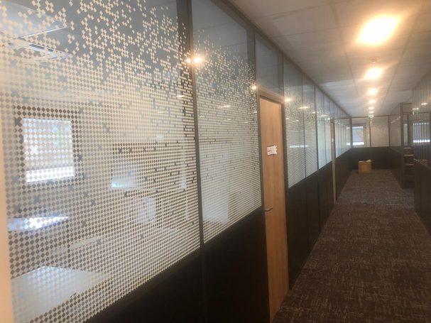 BOOSZ® Vitrophanie KIA BOOSZ® Patrick Boosz design